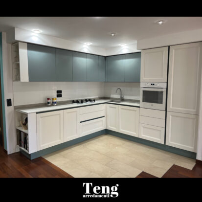 Restyling completo: bianco per la lucentezza e dettagli selezionati per rendere l’ambiente unico.
